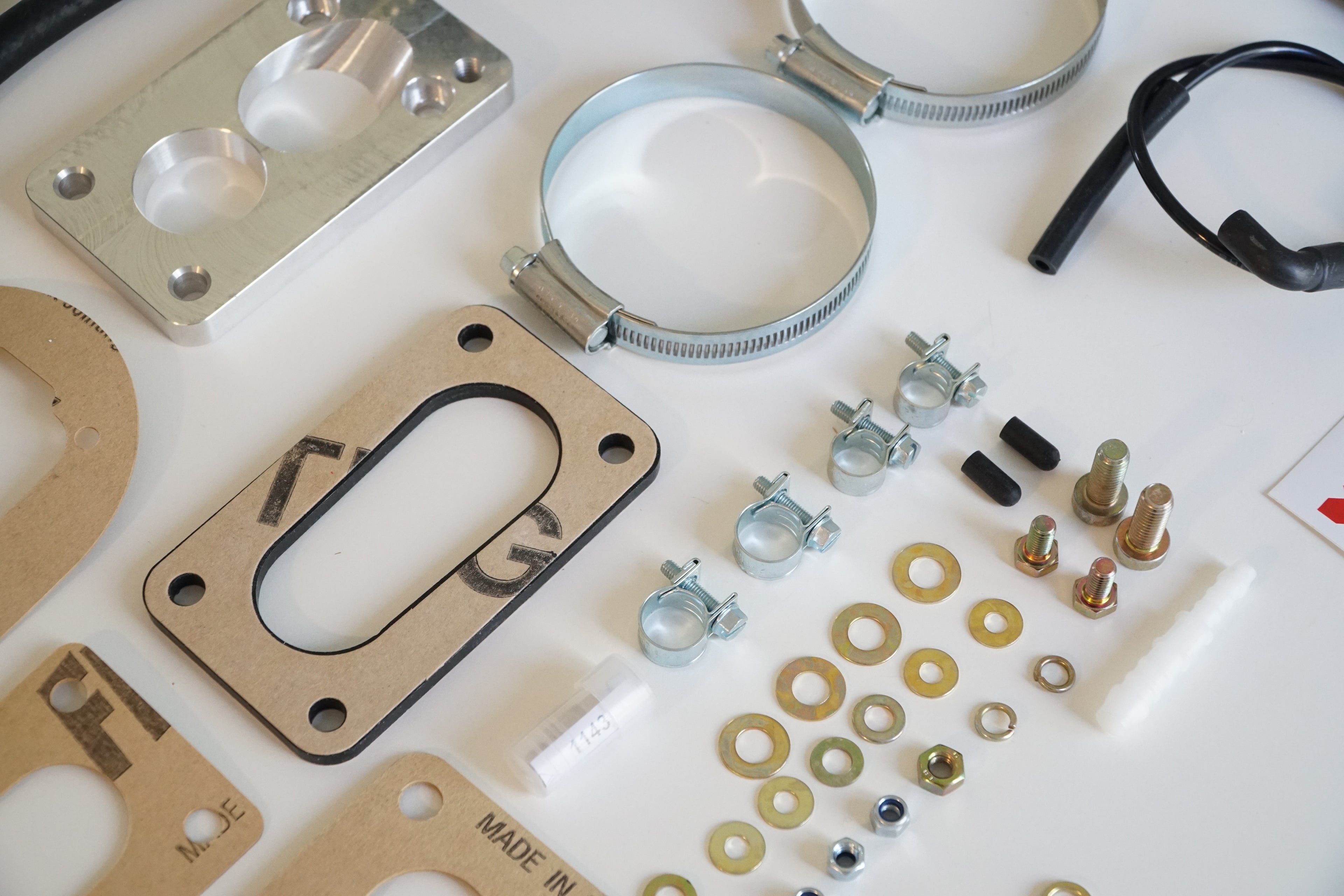 Weber Suzuki Vitara Mounts